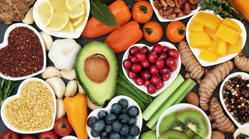 Ich möchte Sie einladen, mit mir gemeinsam Ihren persönlichen  gesundheits-erhaltenden Ernährungsstil zufinden. Wir arbeiten  gemeinsam an den Ursachen und an nachhaltigen Lösungen.